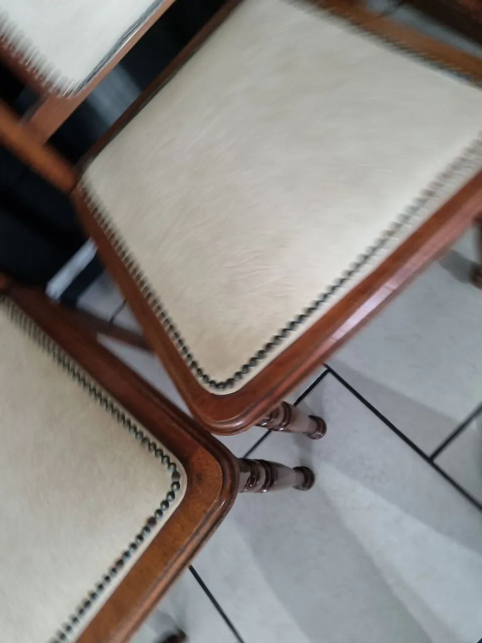 Cadeiras antigas  - Foto 5