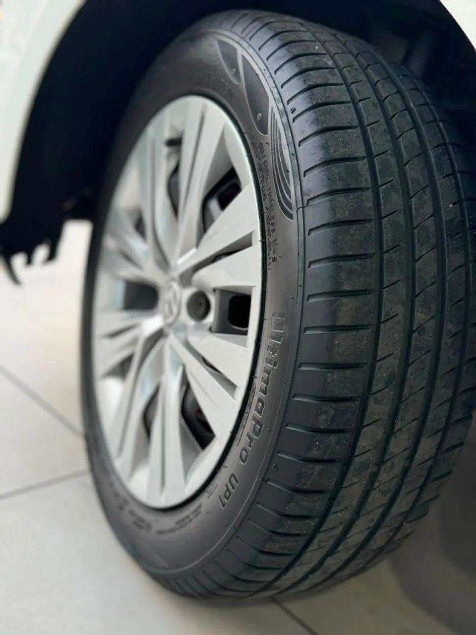 Volkswagen Voyage 1.0 Flex 12V 4p, foto 19 de 20