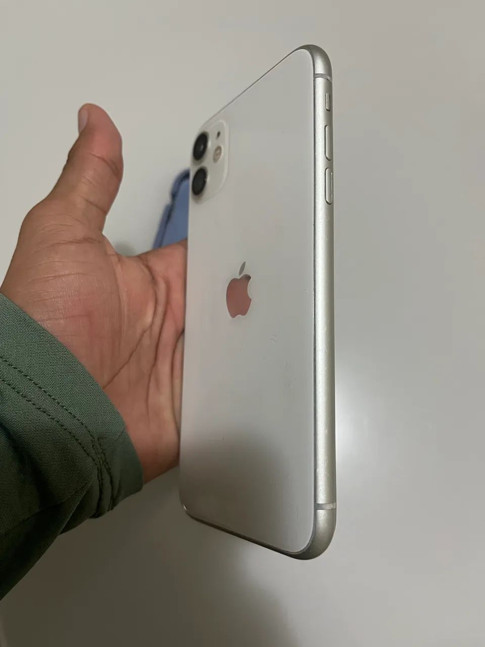 Apple iPhone 11 64GB シルバー iPhone 11 64gb - Celulares e Smartphones - Tororó, Salvador