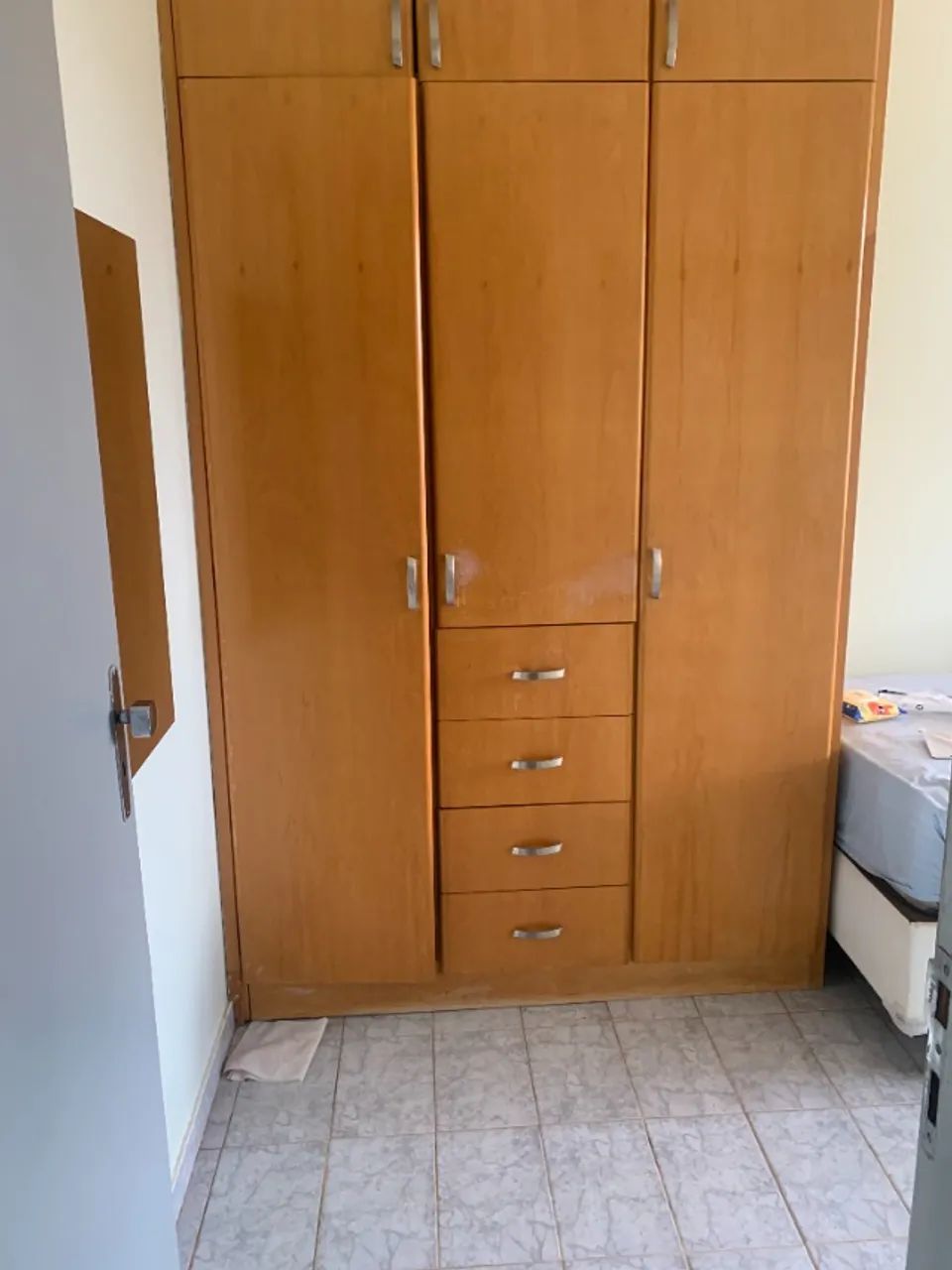 Excelente apto no sudoeste! 2 quartos, vazado, 2 andar, de canto. DIRETO COM PROPRIETÁRIO.