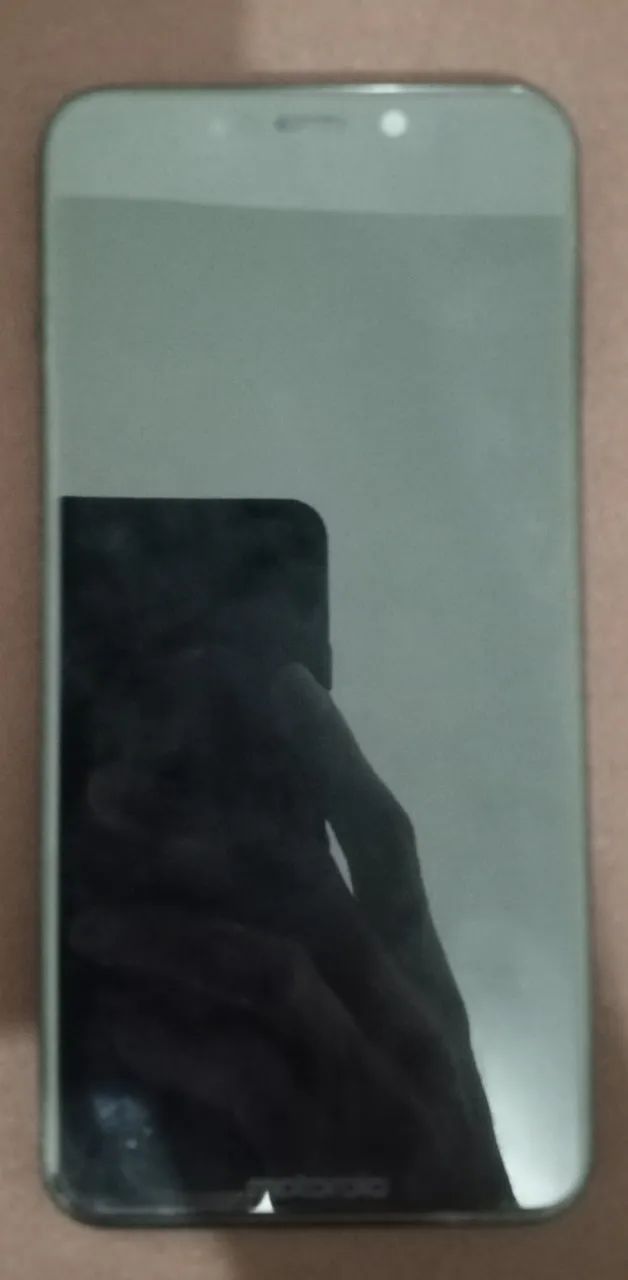 Motorola One preto 