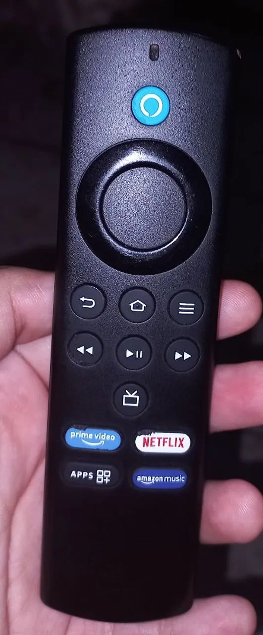 Amazon Fire TV Stick com Alexa - Seminovo - Foto 2