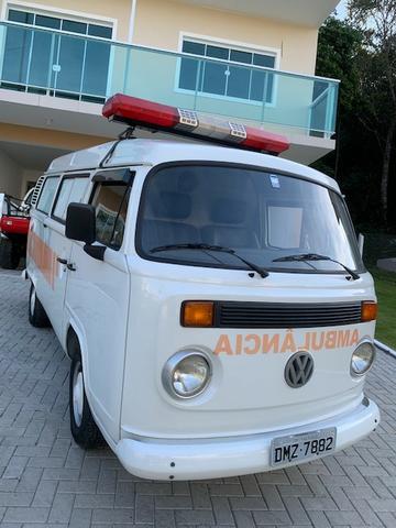 Kombi 2005 12.000km rodados Ambulancia Reliquia Raridade Unica - Foto 3