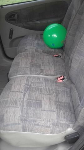Vendo uma renault scenic - Foto 3