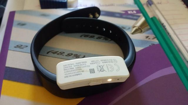 Smartband Sony Z3 novo no precinho. Valor 80,00
