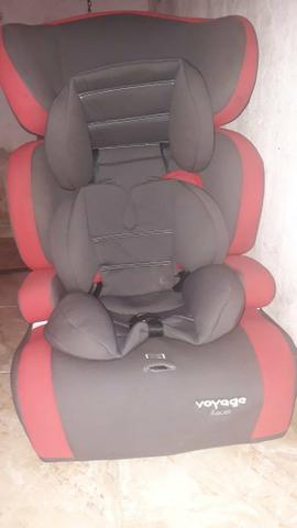 Cadeirinha automotivo