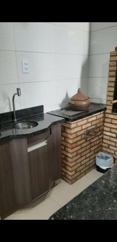 Alugo casa mobiliada em condomínio fechado