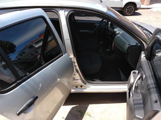 Sandero 1.0 Excelente Estado - Foto 8