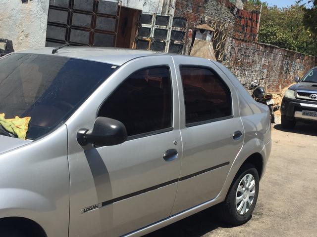 Renault Logan 2011 bem conservado. Completo, pneus novos - Foto 4