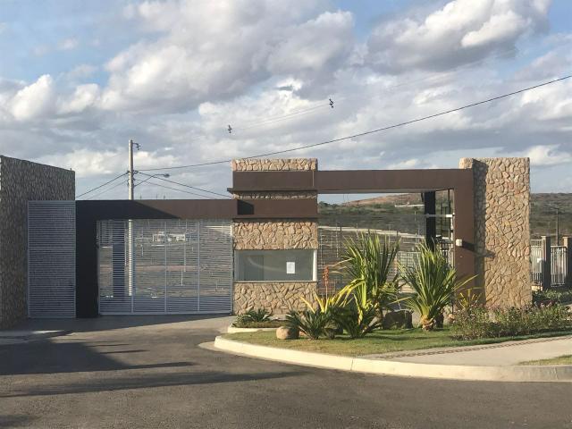 Vendo lote no condomínio Jardins da Tulipa , faço negócio com um carro - Foto 3
