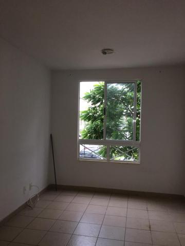Vende-se apto quitado 135.000,00 no condomínio rossi ideal perimetral - Foto 2