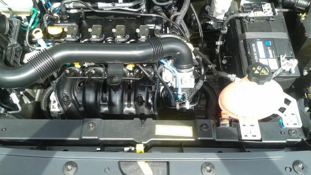 Vendo Jeep renegade 2016 em ótimo estado de conservação - Foto 5