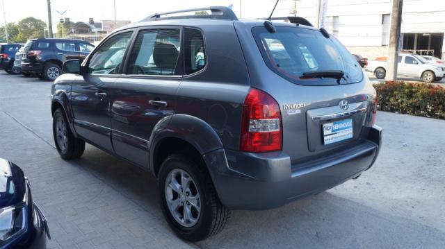 HYUNDAI TUCSON 2.0 MPFI GLS 16V 143CV 2WD FLEX 4P AUTOMÁTICO - Foto 6