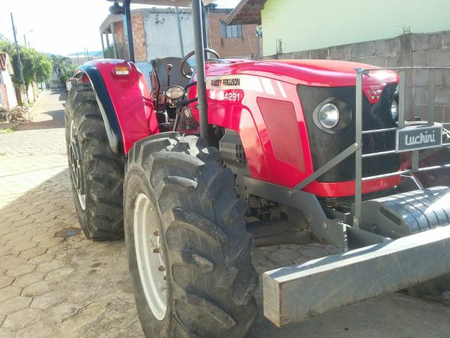 Vendo trator 2011 Massey Ferguson 4291 - Foto 2