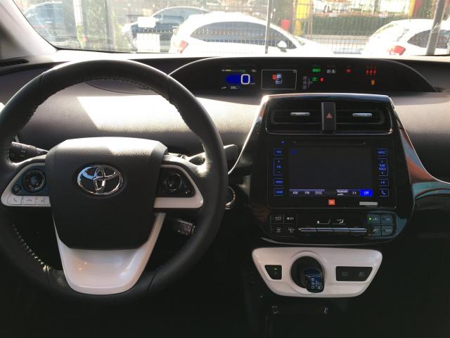 TOYOTA PRIUS 2017/2018 1.8 16V HÍBRIDO 4P AUTOMÁTICO - Foto 9
