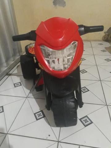 VENDO Está linda Moto Eletricada Marca Banderante - Foto 2