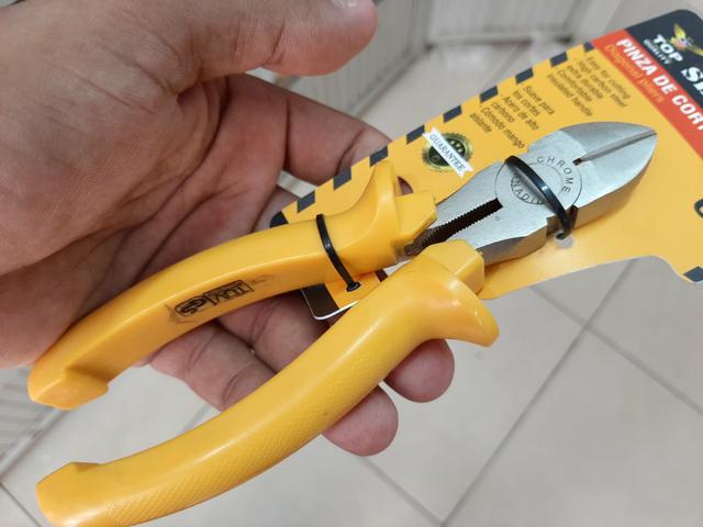 Alicat de Corte e Anzol