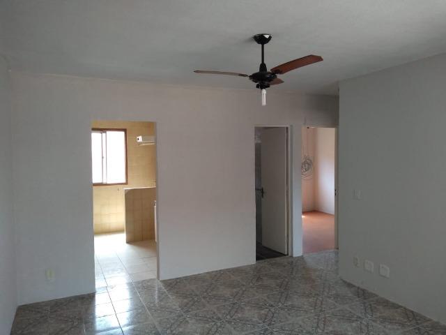 Apartamento 2 Dormitórios com Box Garagem, Centro, Esteio - Foto 3