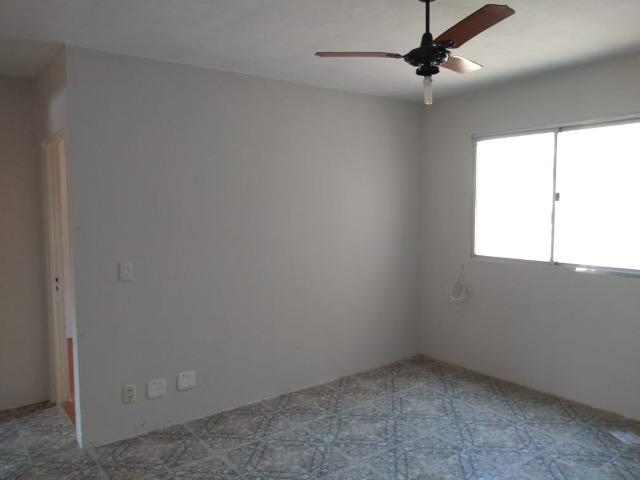 Apartamento 2 Dormitórios com Box Garagem, Centro, Esteio - Foto 2