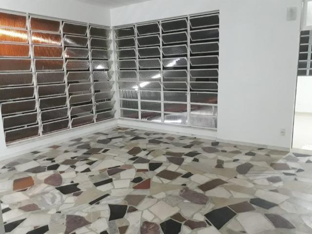 Linda casa com quintal grande em área nobre do centro de Vitoria! - Foto 10