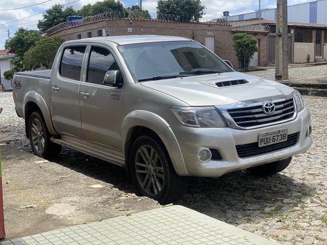 TOYOTA HILUX SRV 3.0 4x4 DIESEL AUTOMÁTICA - Foto 14