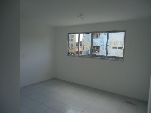 Novo pilotis 3 qtos 1 st portão automtico r. calçada px piz. atlantico - Foto 8