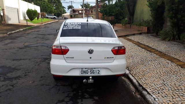 Voyage seleçao 1.0 14/14 carro extra - Foto 10