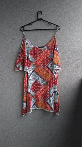 Blusas femininas e vestido - Foto 6