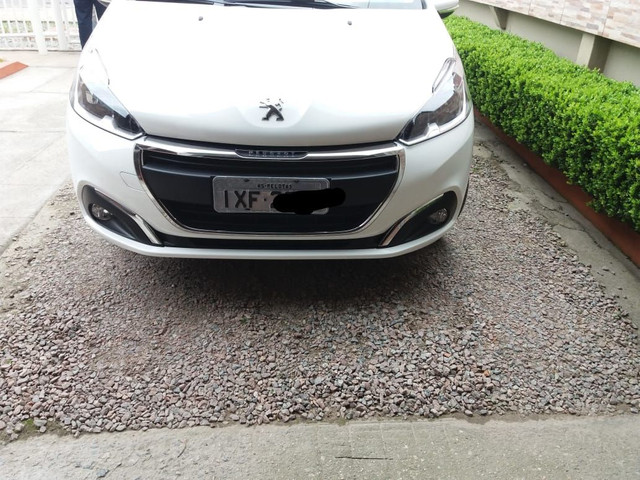 Peugeot 208 allure top 15 mil km 2017 - Foto 2