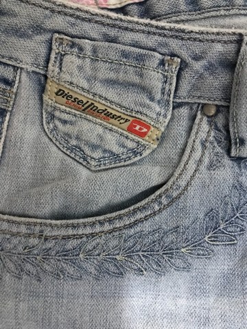 Calça Original Diesel Feminina ótimo estado de conservação - Foto 4