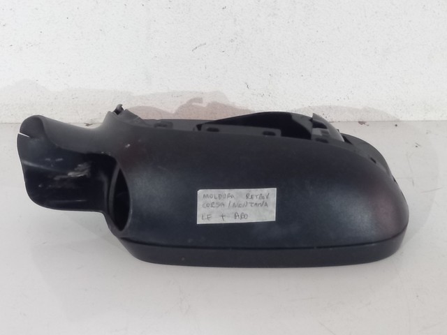 Moldura Retrovisor Corsa/ Montana esquerdo com Aro - Foto 3