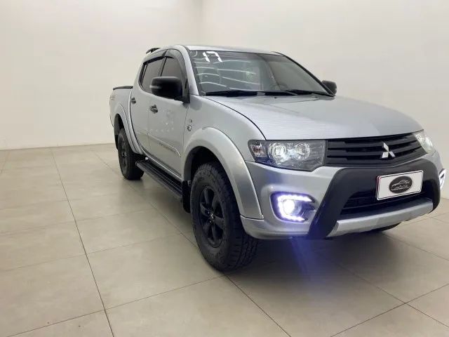L200 Triton HPE 3.2 Automatica - Foto 4