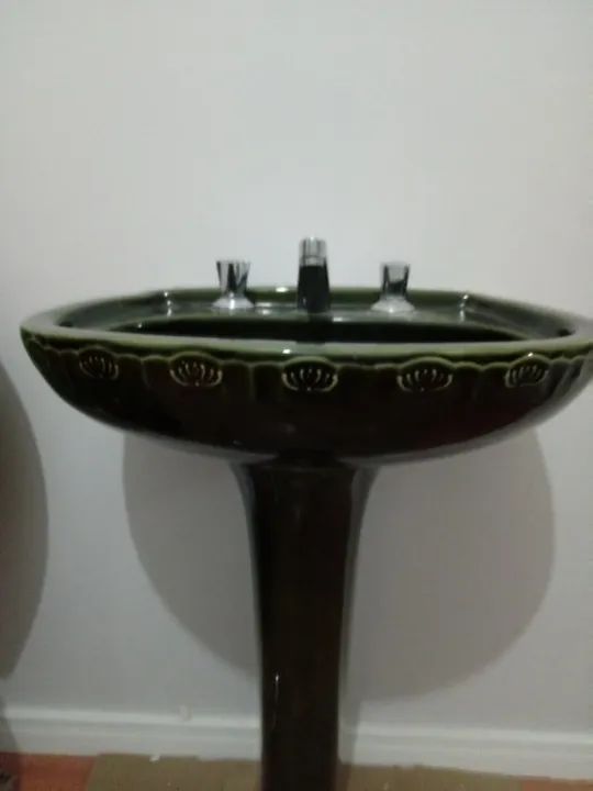 Conjunto Completo: Vaso com tampo e spood, Bidê com  metais. e Pia com metais e Pedestal,  - Foto 4