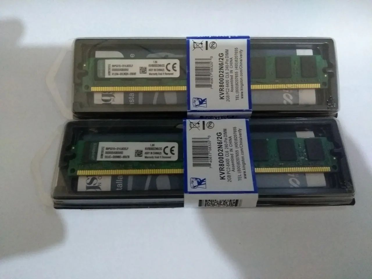 Memória RAM Kingston 2GB DDR2 667MHz PC2-6400 CL6