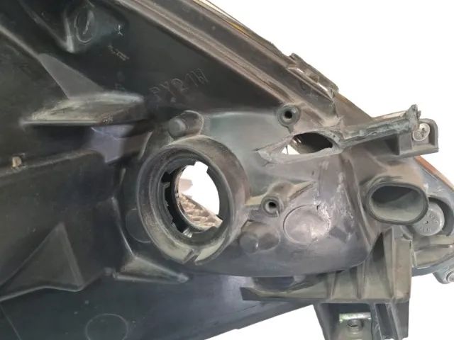 Farol esquerdo Honda Fit 2009/11 - Foto 7