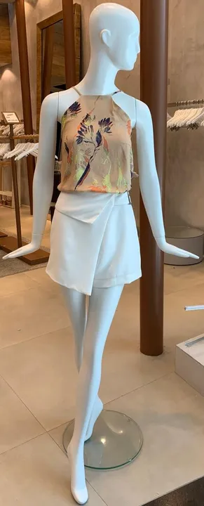 MANEQUINS FEMININOS PARA LOJA