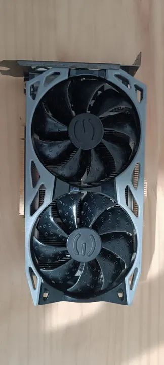 Placa de Vídeo 1650 SUPER EVGA 4GB