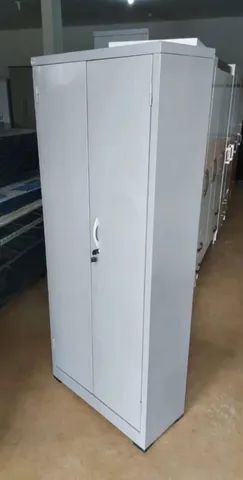 Armário de escritório em aço com Chave