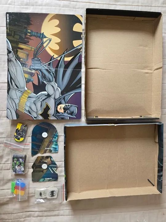 Jogo Tabuleiro Batman em Combate - leia o anuncio - Foto 2