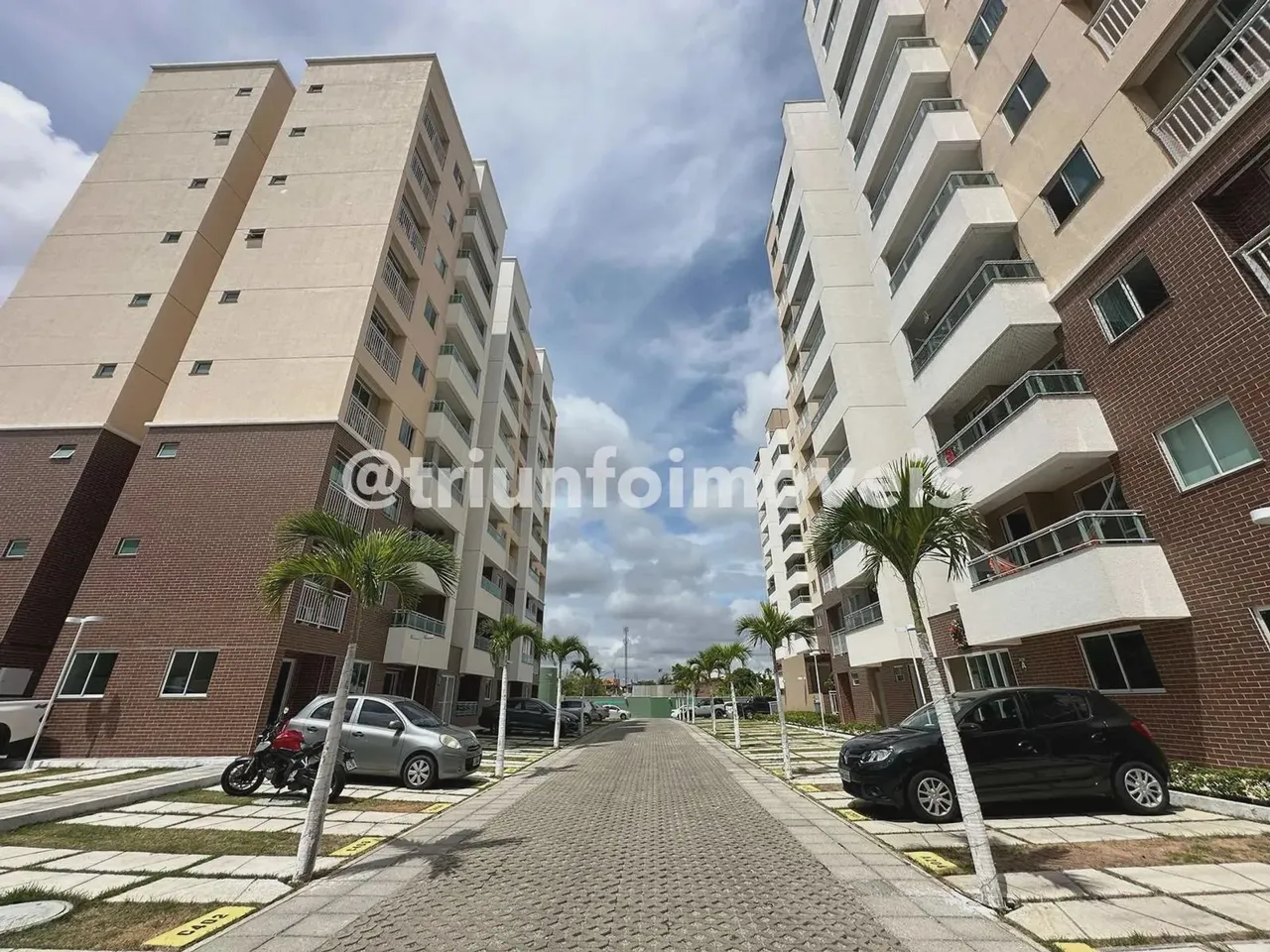 Apartamento a venda no Luciano Cavalcante com 2 Quartos TR206636 FOR-1QUKTB6