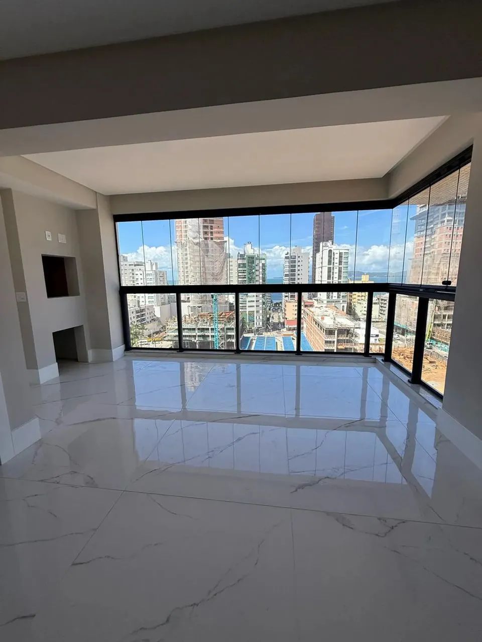 Lindo apartamento a venda em Itapema próximo do mar - Foto 2