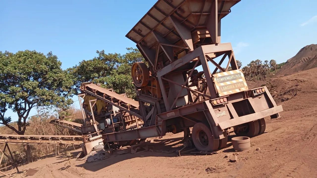 Conjunto britagem Móvel de pneus simplex 