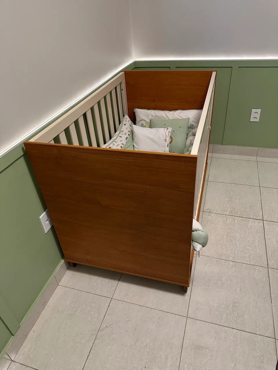 Berço para bebê - com Evolução para cama. - Foto 2