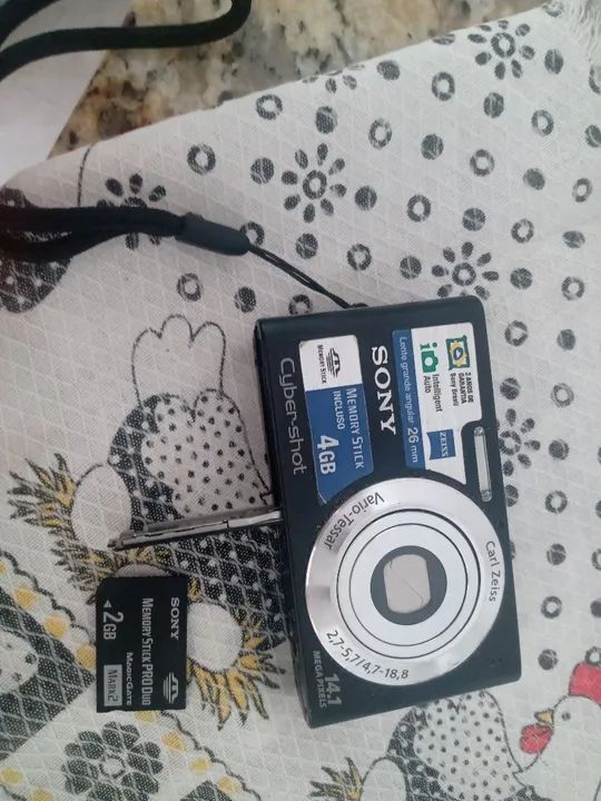 Câmera Digital Sony Cyber-shot 14.1 MP com 2GB de Memória - Foto 5