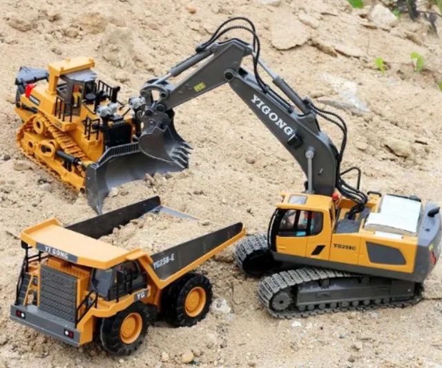 Caminhão de Obra de Controle Remoto 2.4ghz - Foto 5