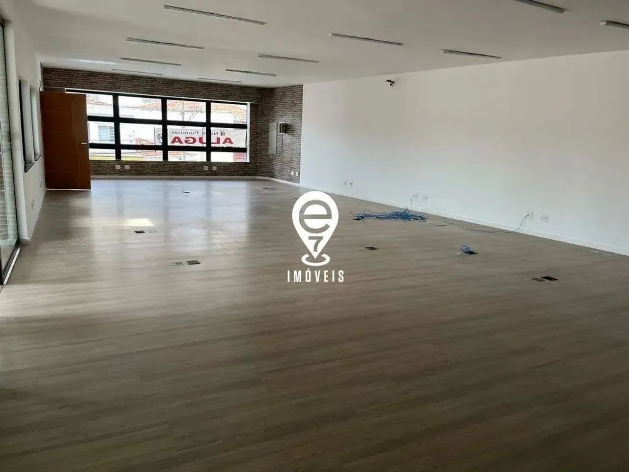 Prédio comercial 3 pavimentos - Metrô Conceição