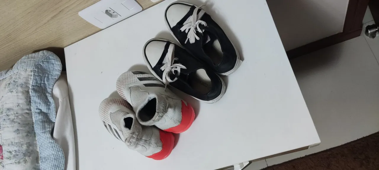 Kit Número 27 Tênis Converse chuteira Adidas predator infantil