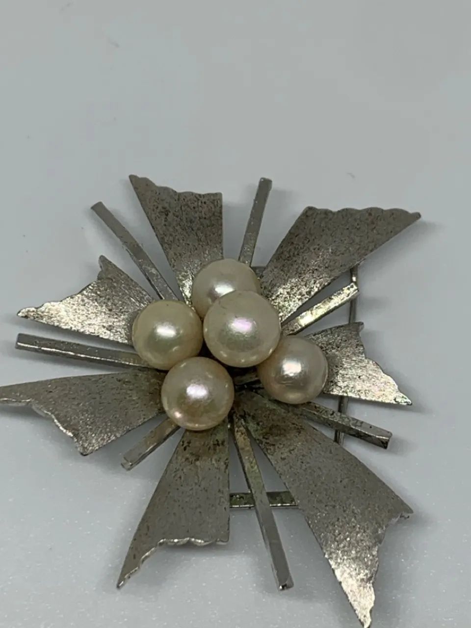 Broche de pérola Vintage prata