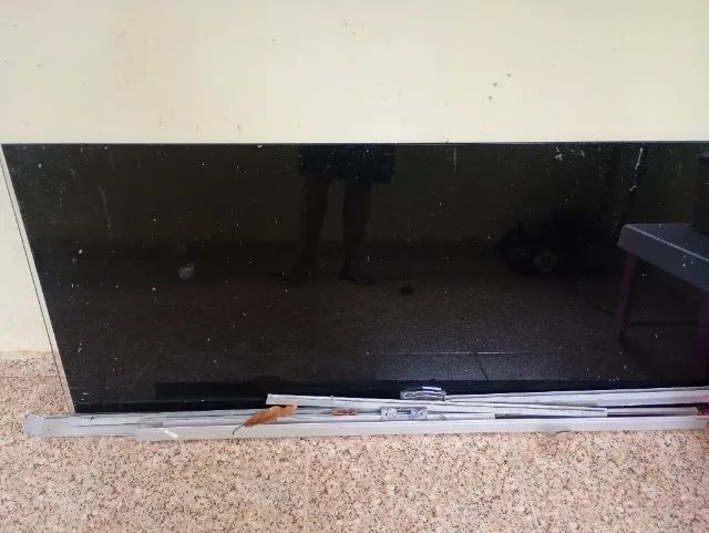 Porta blindex preta  com trilhos pronta para instalar