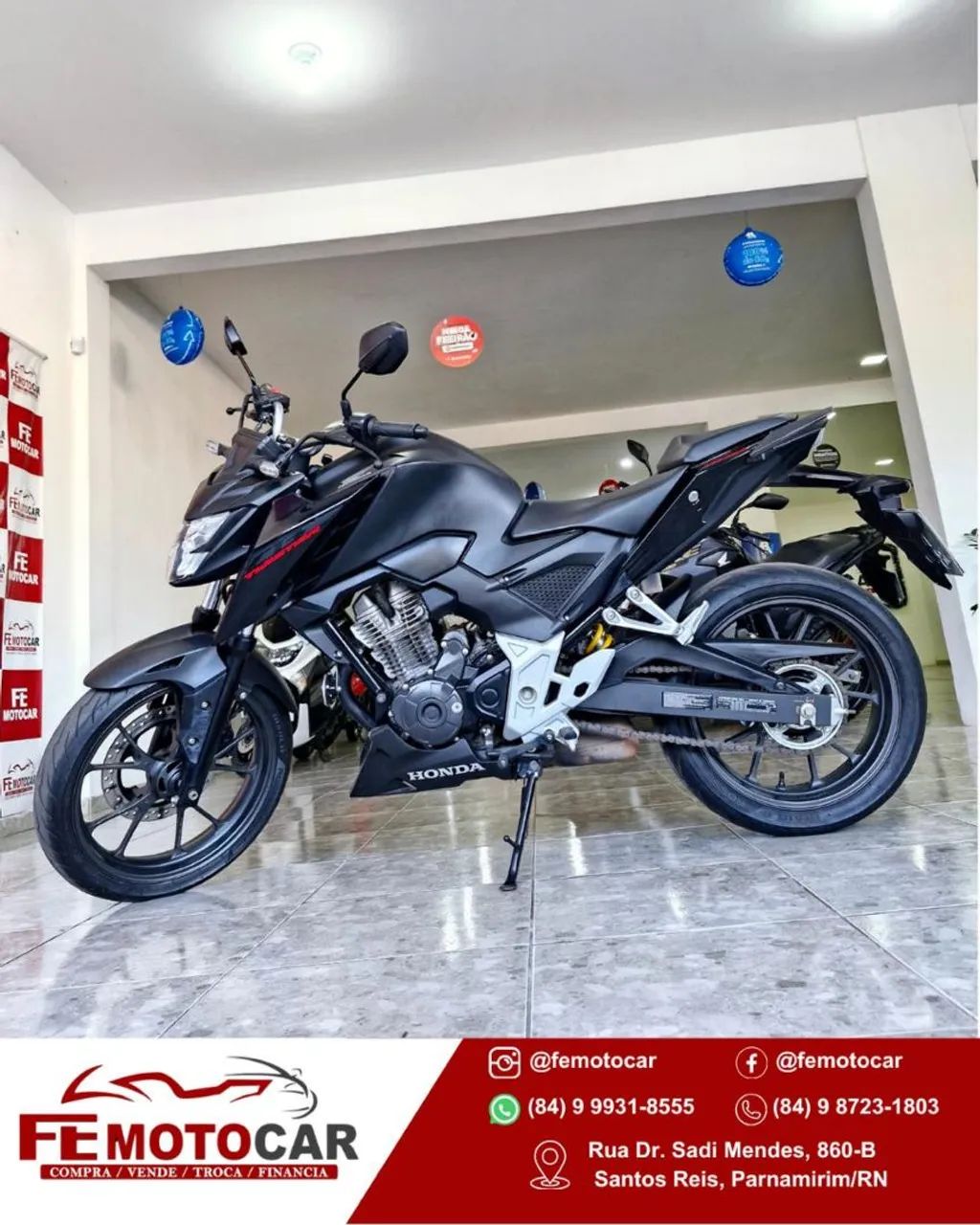 CB300F 2023  COM 8.500 KM - Foto 2
